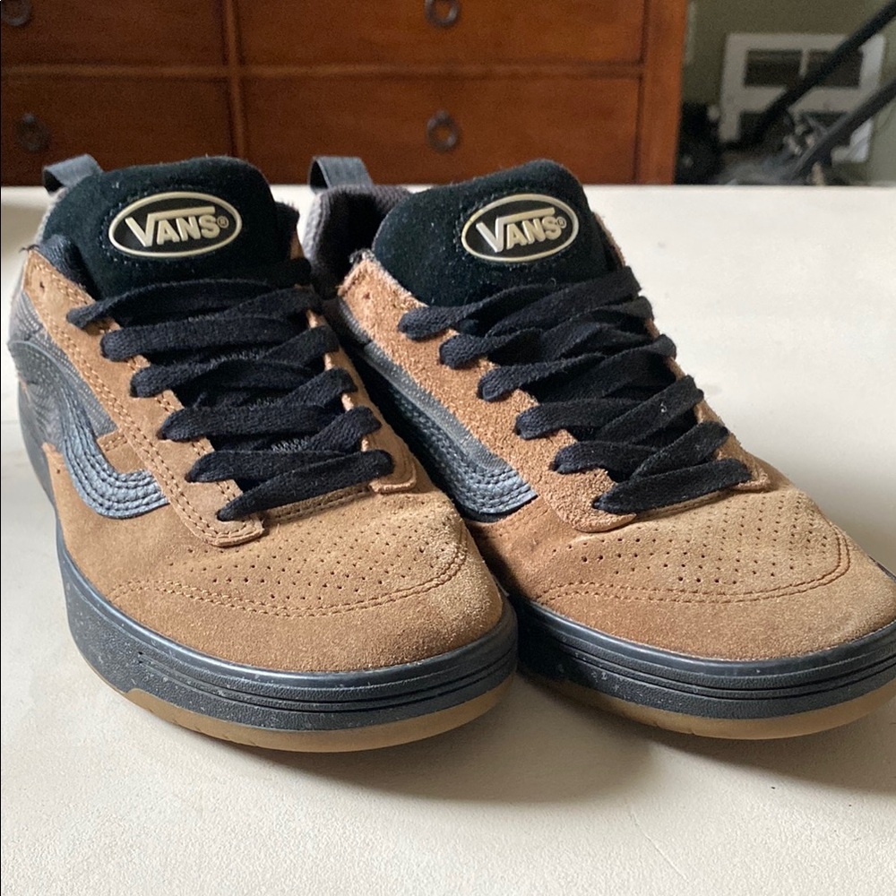 Vans Men's Brown and Black Sneakers